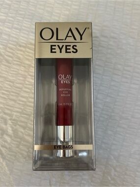 OLAY EYES Depuffing Eye Roller - Red